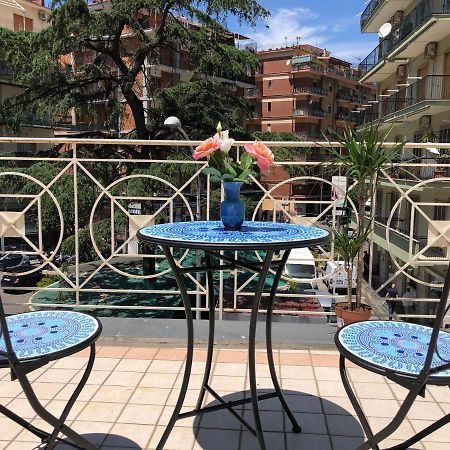 Stabia Holiday House Кастелламмаре-ди-Стабия Экстерьер фото