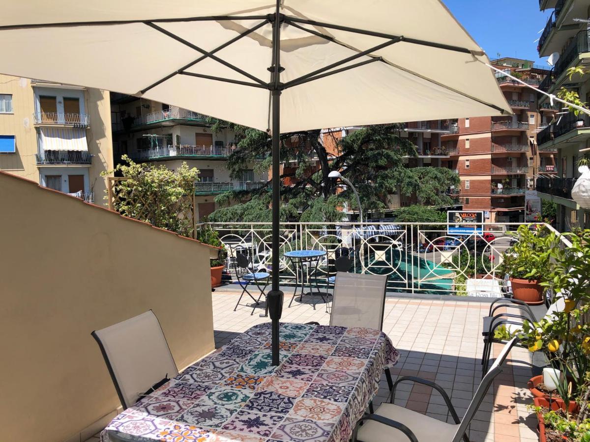 Stabia Holiday House Кастелламмаре-ди-Стабия Экстерьер фото