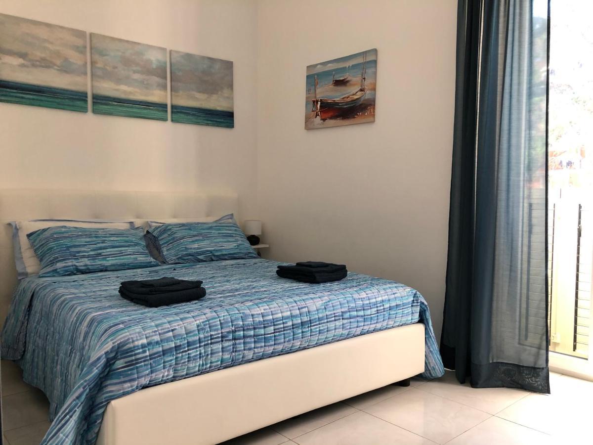 Stabia Holiday House Кастелламмаре-ди-Стабия Экстерьер фото