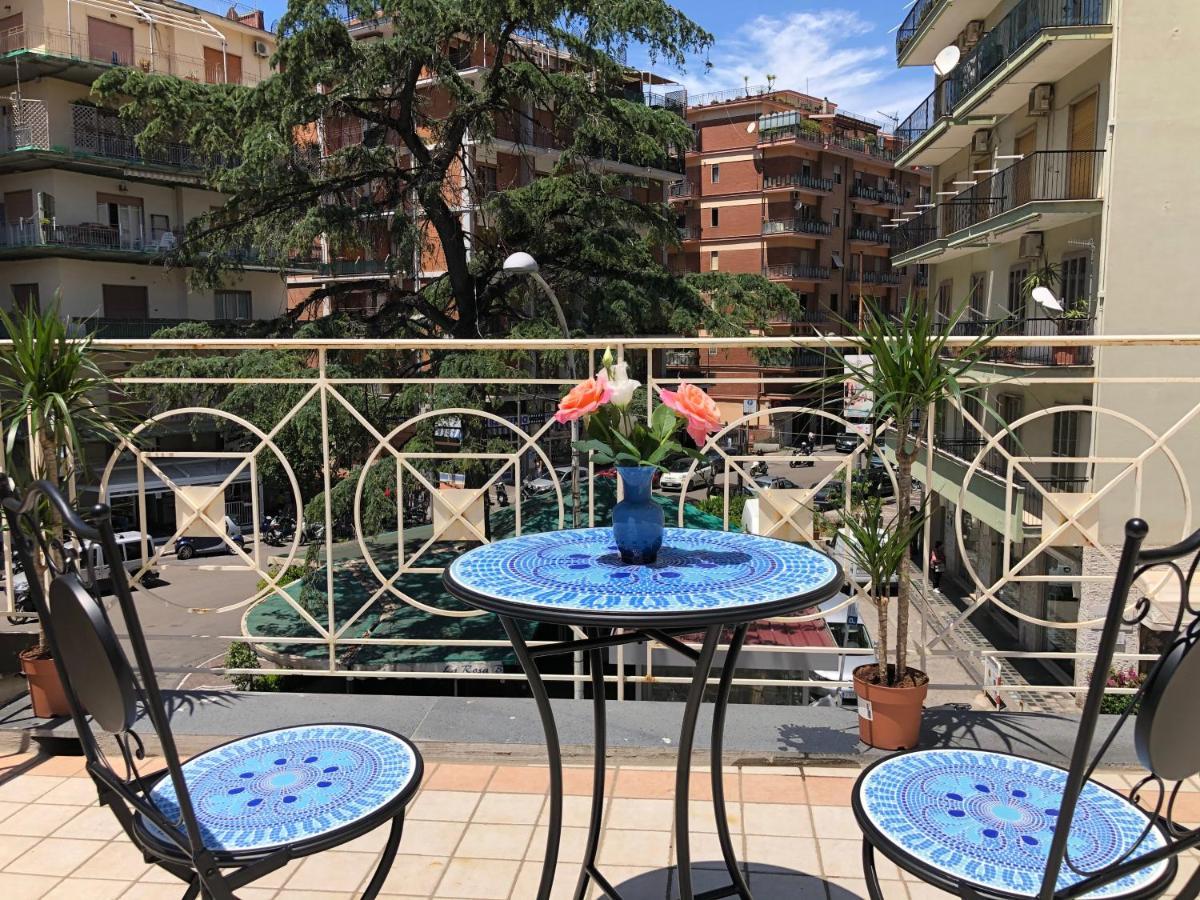 Stabia Holiday House Кастелламмаре-ди-Стабия Экстерьер фото